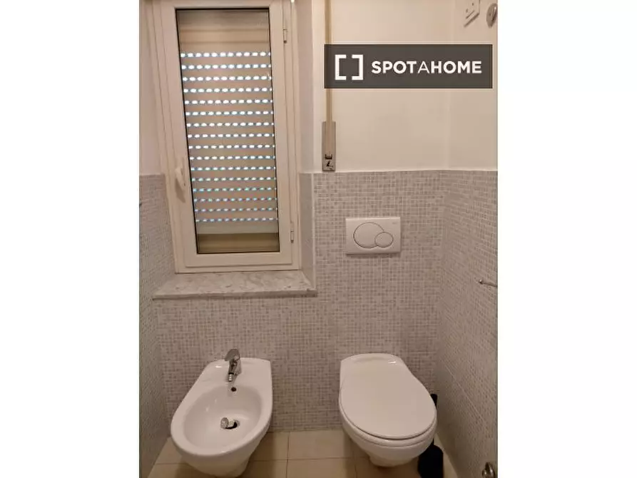 Immagine 6 di Ufficio in affitto  in Via Prenestina a Roma