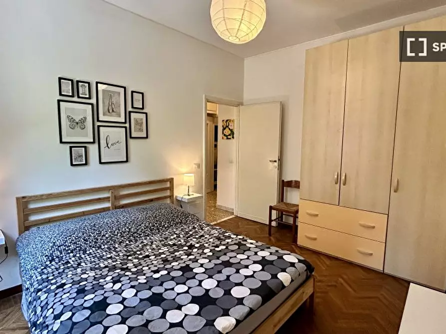 Immagine 10 di Camera condivisa in affitto  in Via Oderisi da Gubbio a Roma