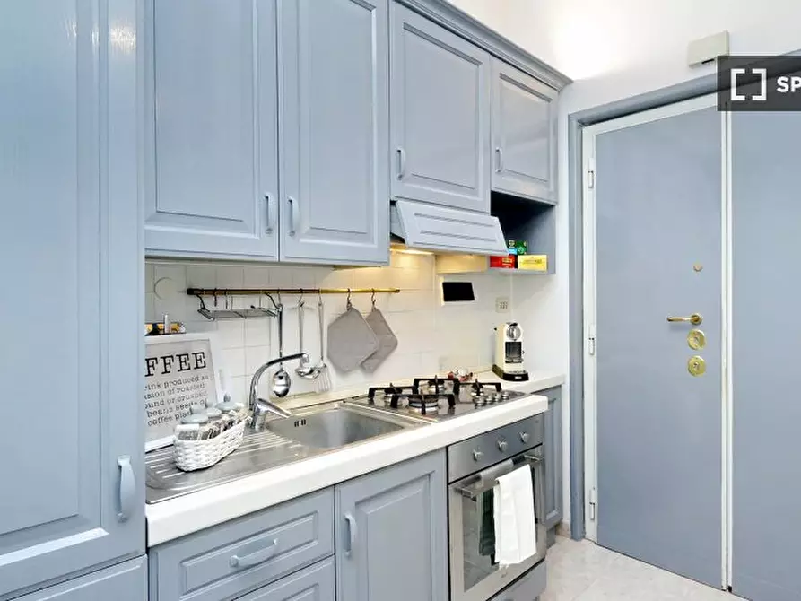 Immagine 10 di Appartamento in affitto  in Via Laura Mantegazza a Roma