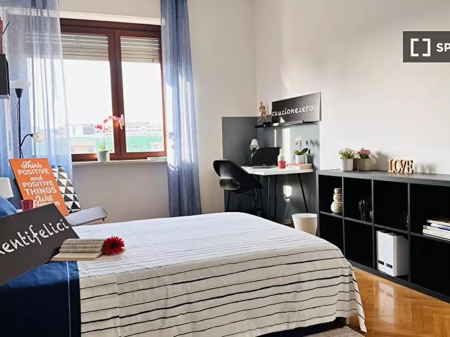 Immagine 4 di Camera condivisa in affitto  in Piazza Nizza n. a Torino