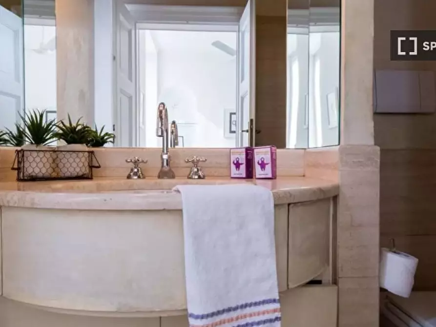 Immagine 9 di Appartamento in affitto  in Via Pontaccio a Milano