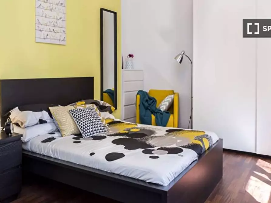 Immagine 1 di Camera condivisa in affitto  in Via Giuseppe Frua a Milano