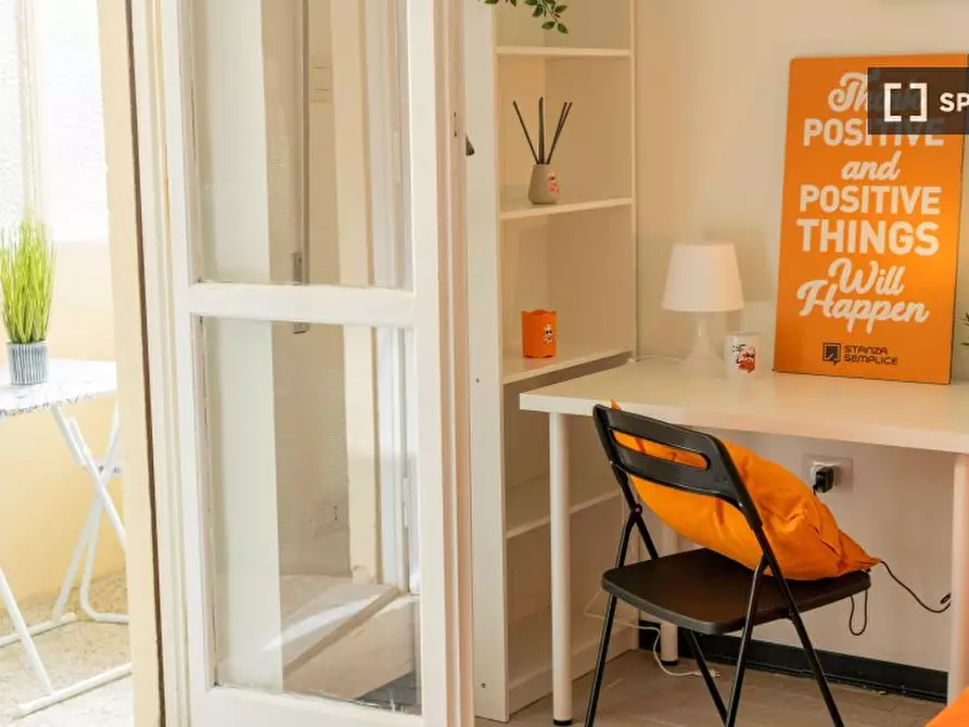 Immagine 15 di Camera condivisa in affitto  in Via Tiziano n. a Cagliari