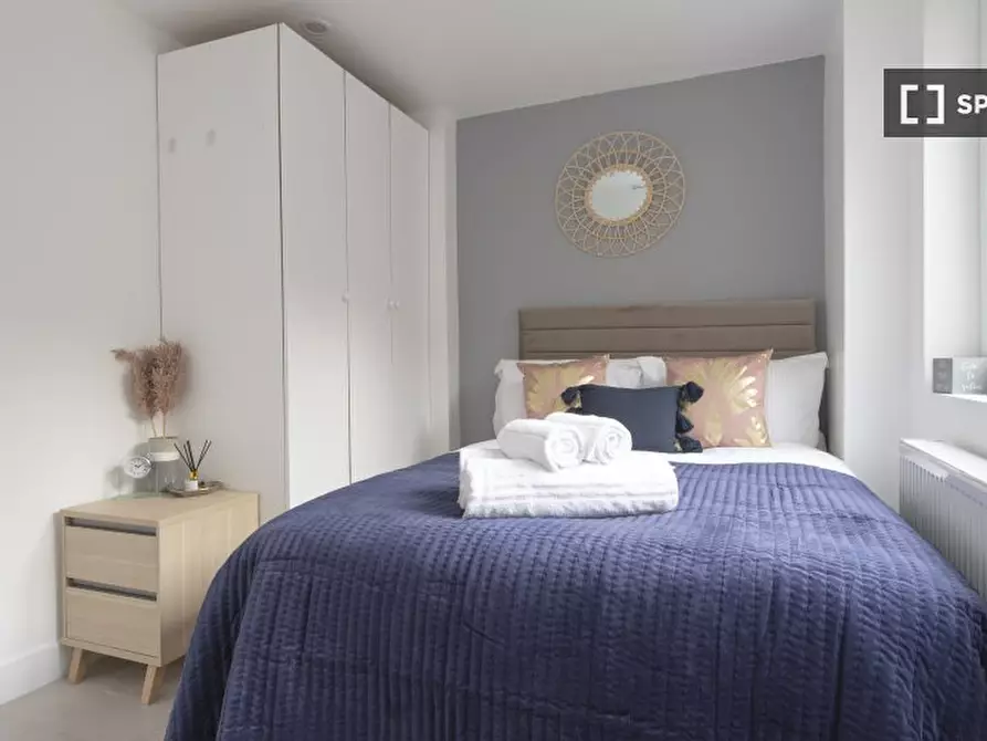 Immagine 5 di Appartamento in affitto  in flat a Tottenham