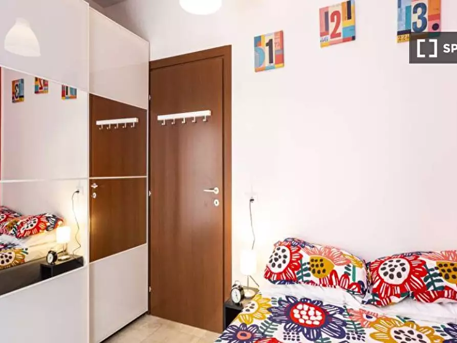 Immagine 2 di Camera condivisa in affitto  in Via Giuseppe Regaldi a Milano