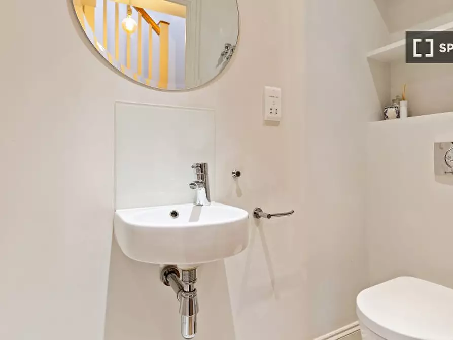 Immagine 9 di Appartamento in affitto  in Gayville Rd SW a Wandsworth