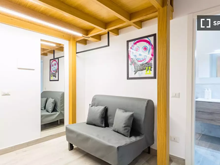 Immagine 7 di Ufficio in affitto  in Via San Nicola dei Caserti a Napoli