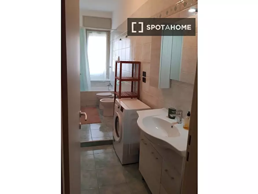 Immagine 9 di Appartamento in affitto  in Via Val di Bondo a Milano