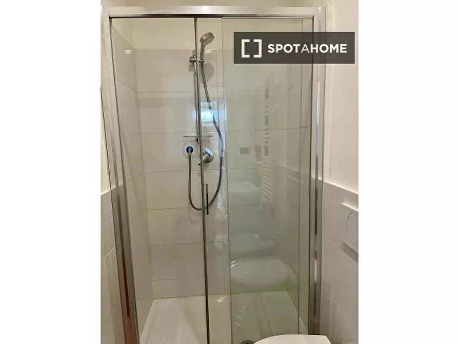 Immagine 19 di Camera condivisa in affitto  in via Giuseppe Galliano a Firenze