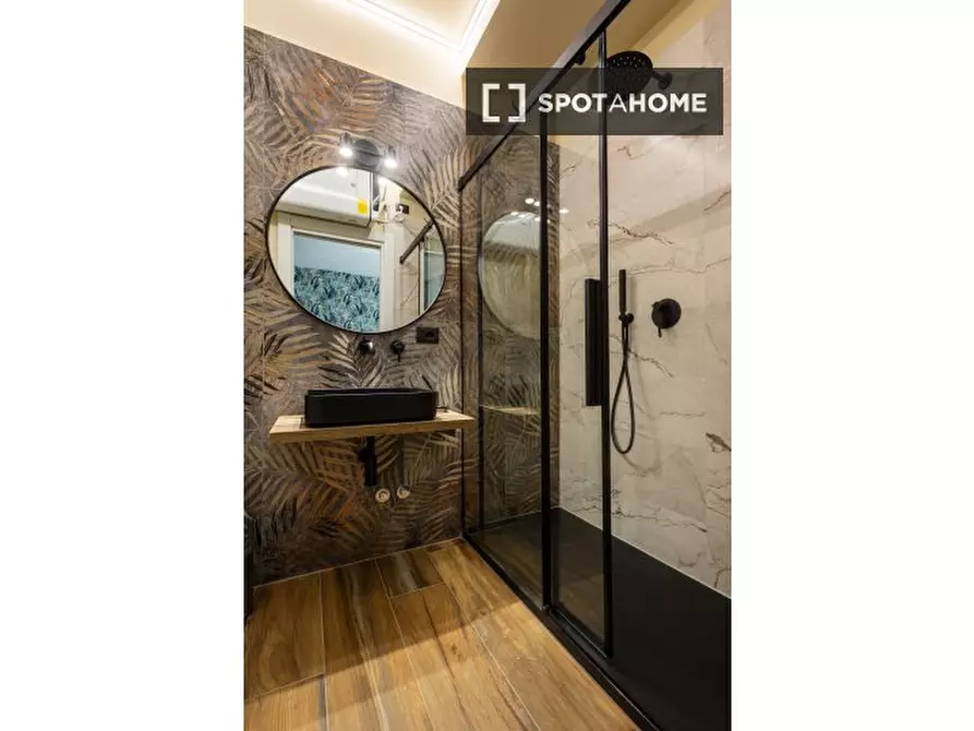 Immagine 8 di Appartamento in affitto  in Via Saluzzo a Roma