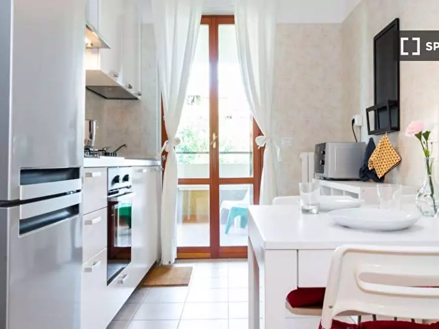 Immagine 6 di Camera condivisa in affitto  in Via fratelli Fraschini a Milano