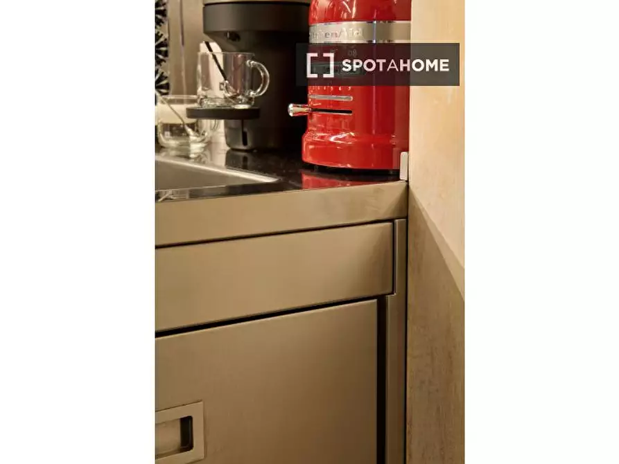 Immagine 7 di Appartamento in affitto  in Via dei Cappellari a Roma