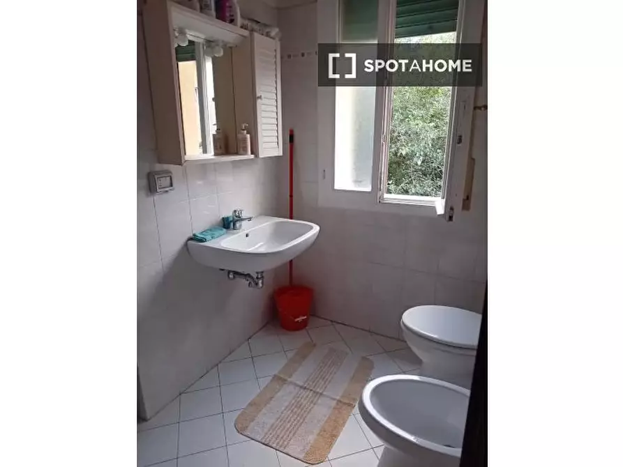 Immagine 4 di Ufficio in affitto  in Via Quirino Majorana a Bologna