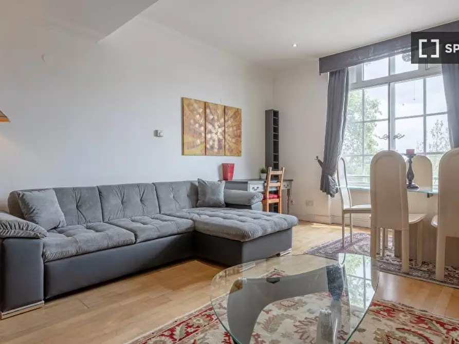 Immagine 19 di Appartamento in affitto  in Trinity Square a 