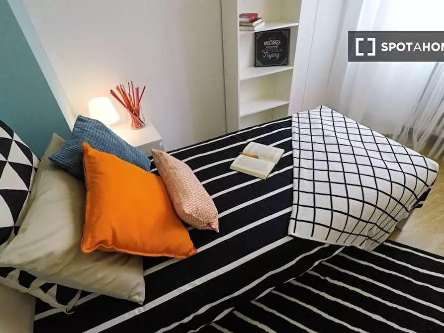 Immagine 7 di Camera condivisa in affitto  in Pusterla a Brescia