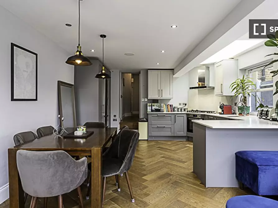 Immagine 6 di Appartamento in affitto  in Robinson Road a Wandsworth