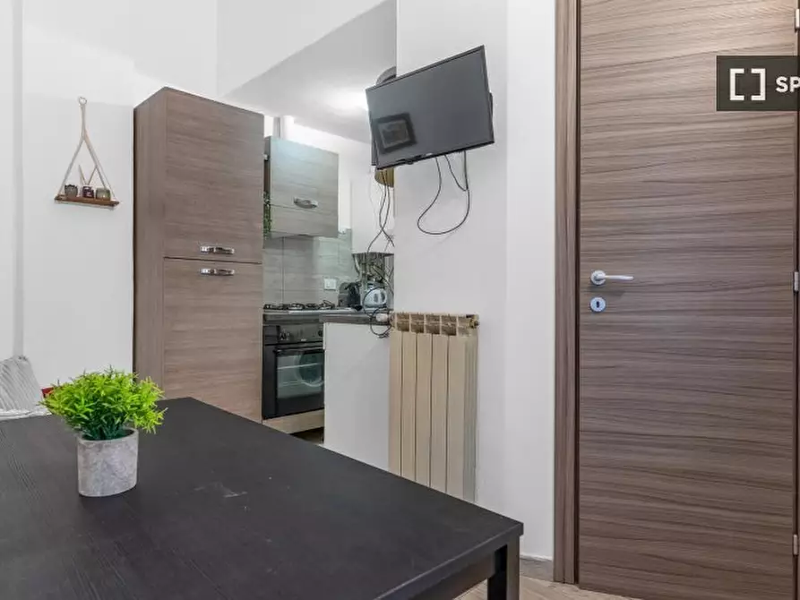 Immagine 8 di Appartamento in affitto  in Via Modica a Milano