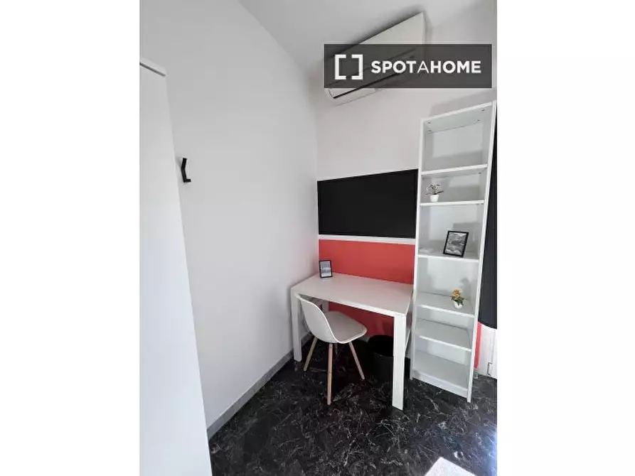 Immagine 18 di Camera condivisa in affitto  in Verona a Trento