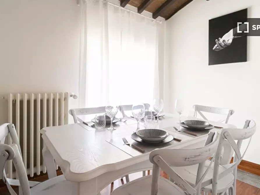 Immagine 10 di Appartamento in affitto  in Via Dei Cappuccini a Roma