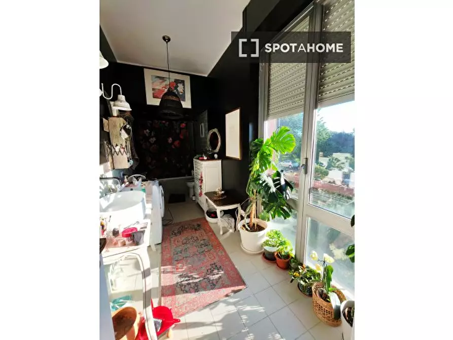 Immagine 3 di Appartamento in affitto  in Via Valsesia a Milano