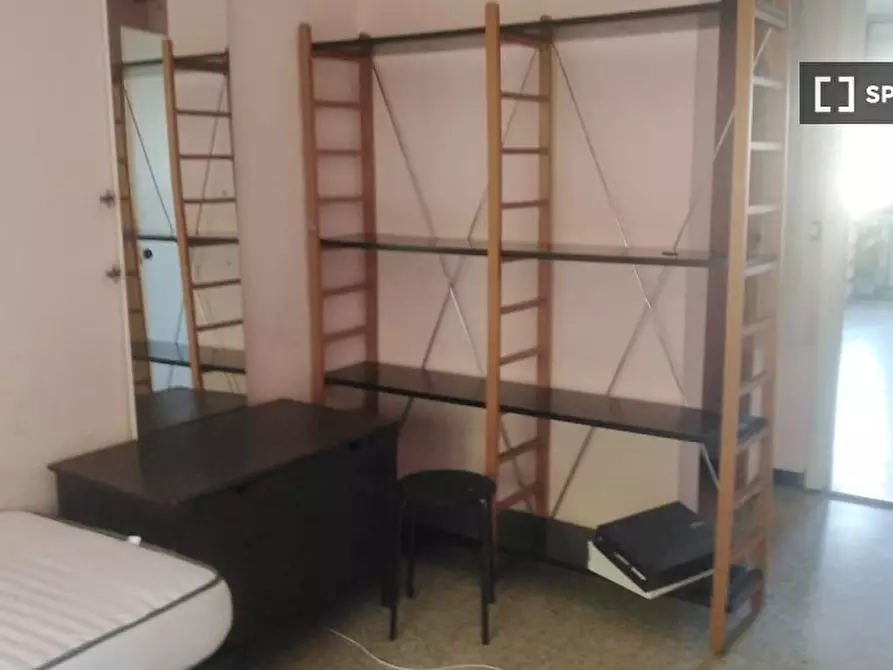 Immagine 3 di Camera condivisa in affitto  in Viale Edoardo Jenner a Milano