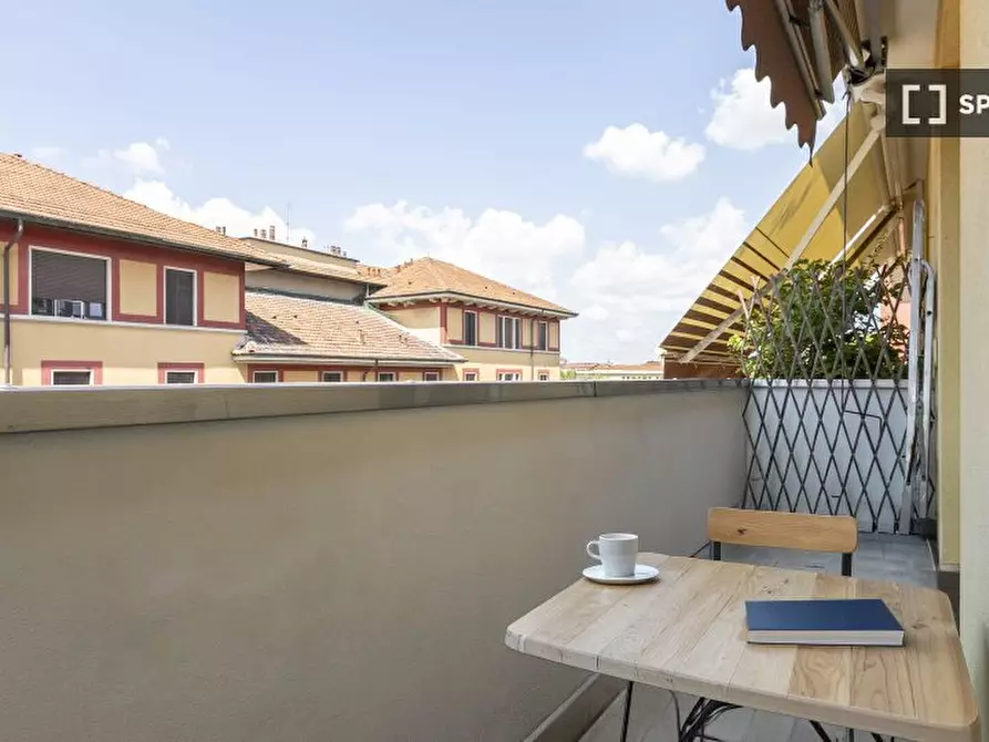 Immagine 1 di Appartamento in affitto  in Via Abbazia a Milano