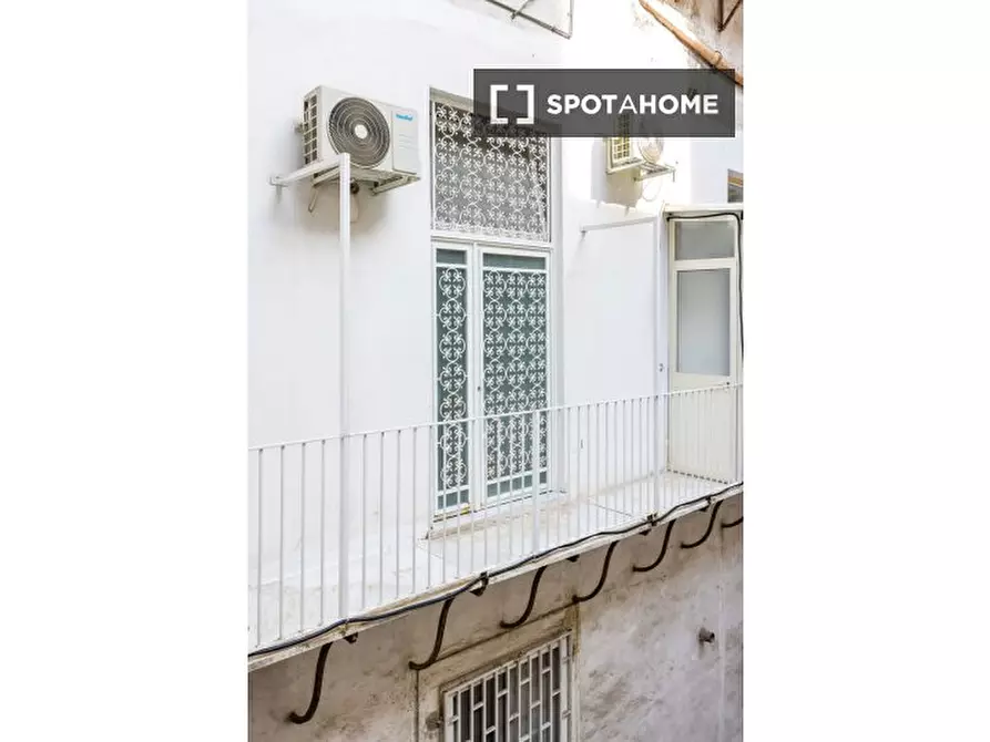 Immagine 4 di Appartamento in affitto  in Vico D'Afflitto a Napoli
