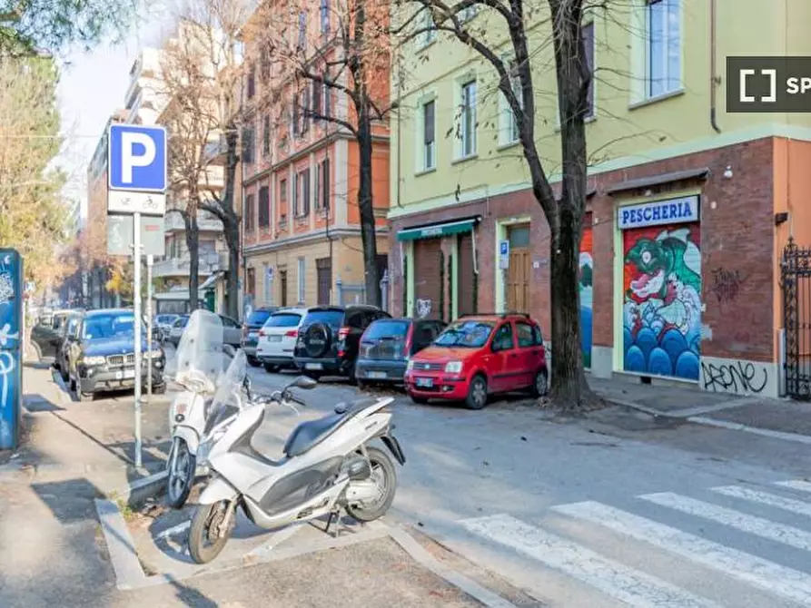 Immagine 16 di Camera condivisa in affitto  in Viale Alfredo Oriani a Bologna