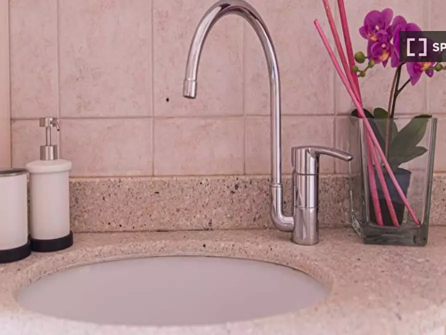 Immagine 17 di Camera condivisa in affitto  in Via Risorgimento Milan a Sesto San Giovanni