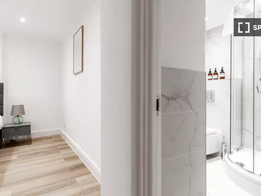 Immagine 14 di Appartamento in affitto  in Sussex Gardens a Paddington