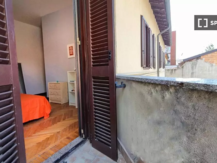 Immagine 10 di Camera condivisa in affitto  in Zumbini a Milano