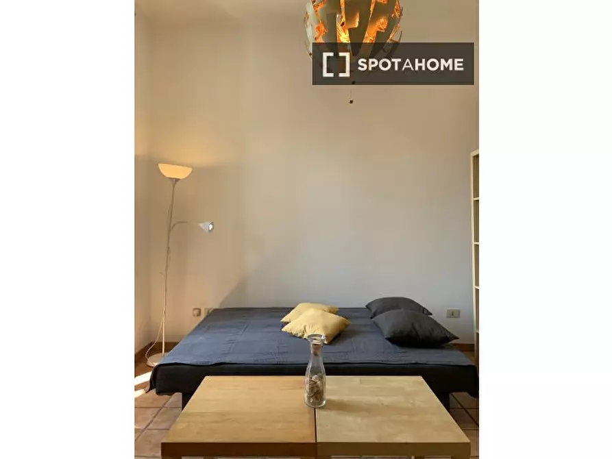 Immagine 18 di Appartamento in affitto  in Via Francesco Caracciolo a Roma