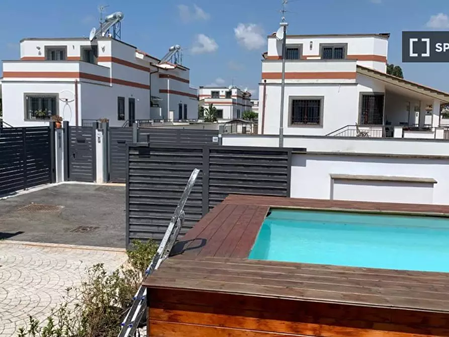 Immagine 14 di Appartamento in affitto  in via Giorgio Bassani a Roma