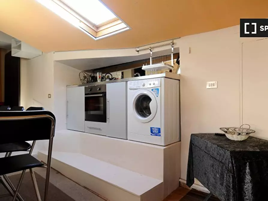 Immagine 4 di Appartamento in affitto  in Lungarno Amerigo Vespucci a Firenze