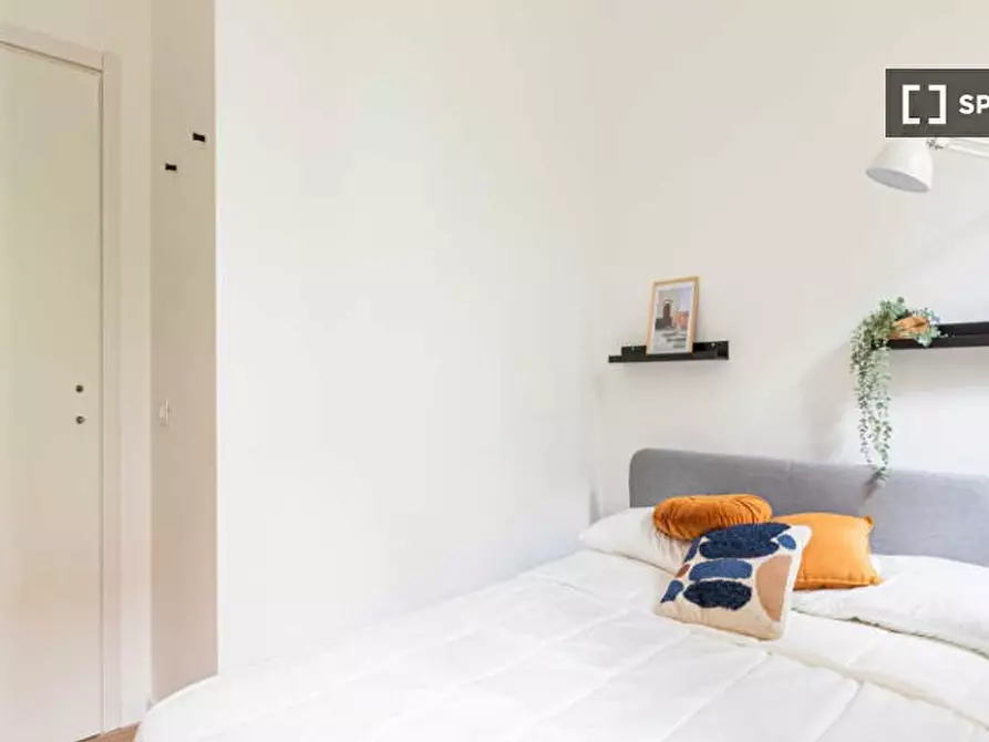 Immagine 1 di Camera condivisa in affitto  in Largo Cavalieri di Malta a Milano