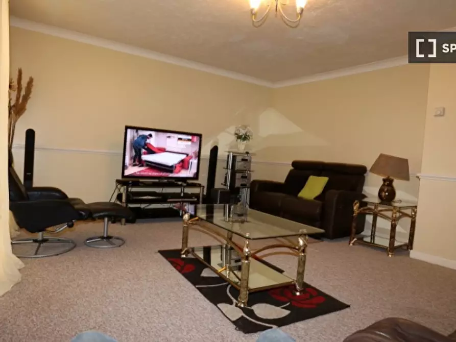 Immagine 7 di Appartamento in affitto  in Ware Point Drive a Eltham