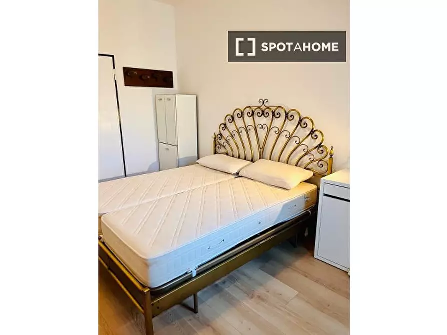 Immagine 3 di Camera condivisa in affitto  in via Ugo Ojetti a Milano