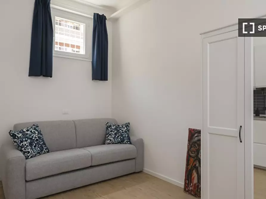 Immagine 11 di Ufficio in affitto  in Via Accademia a Milano