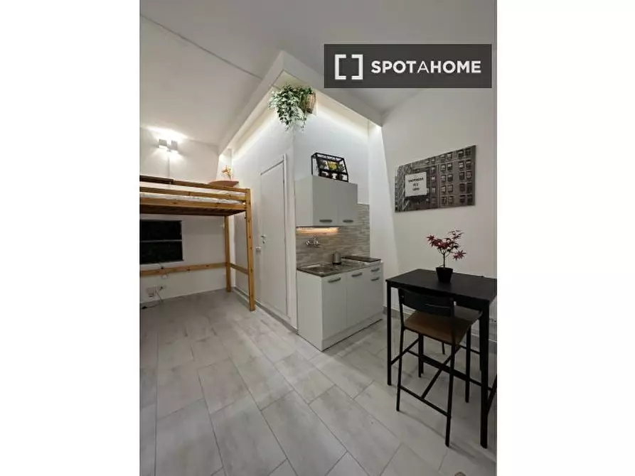 Immagine 3 di Ufficio in affitto  in Via Accademia a Milano