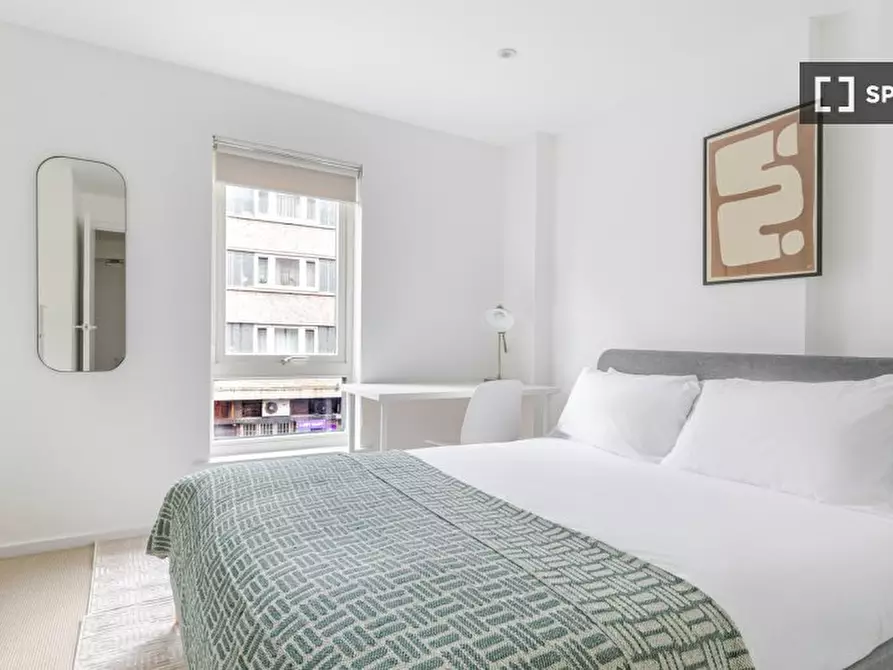 Immagine 15 di Appartamento in affitto  in Central St a Islington