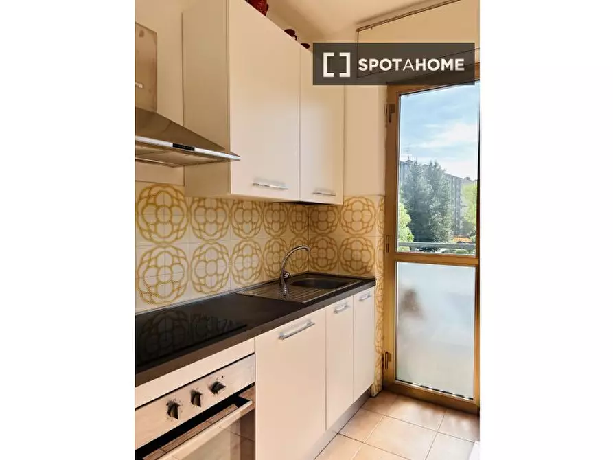 Immagine 11 di Camera condivisa in affitto  in Via Ugo Ojetti a Milano