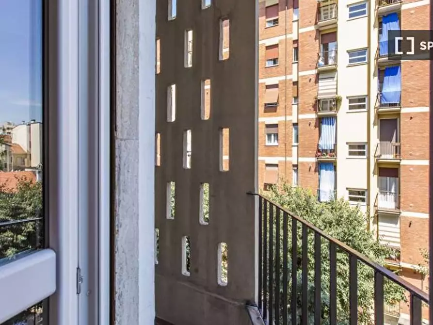 Immagine 16 di Camera condivisa in affitto  in Via Gallarate a Milano