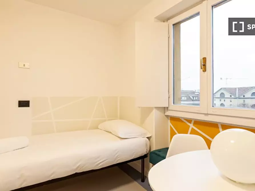 Immagine 3 di Ufficio in affitto  in Corso Magenta a Milano