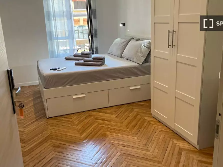 Immagine 2 di Camera condivisa in affitto  in Via Pier Dionigi Pinelli a Torino