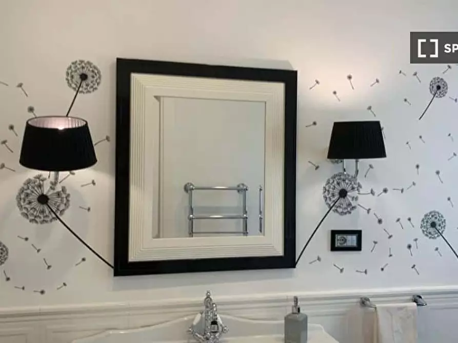 Immagine 12 di Appartamento in affitto  in Via Silvestri a Roma