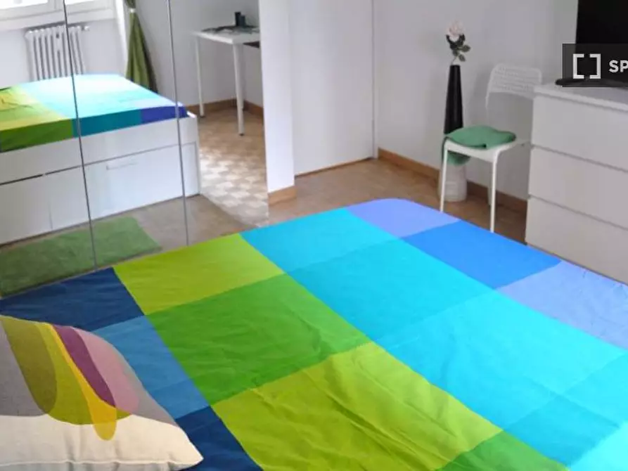 Immagine 1 di Camera condivisa in affitto  in Via Carlo Botta a Milano