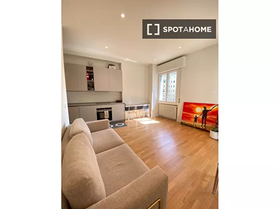 Immagine 1 di Appartamento in affitto  in Corso di Porta Romana a Milano