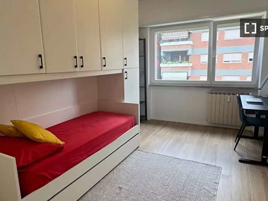 Immagine 3 di Appartamento in affitto  in Viale Cesare Pavese a Roma