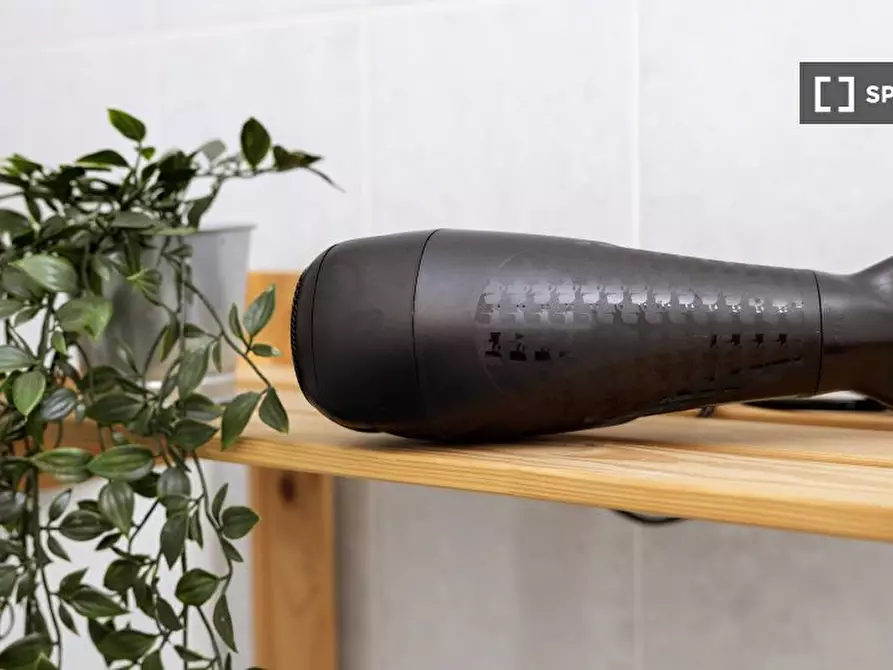 Immagine 8 di Camera condivisa in affitto  in Via Porrettana a Bologna