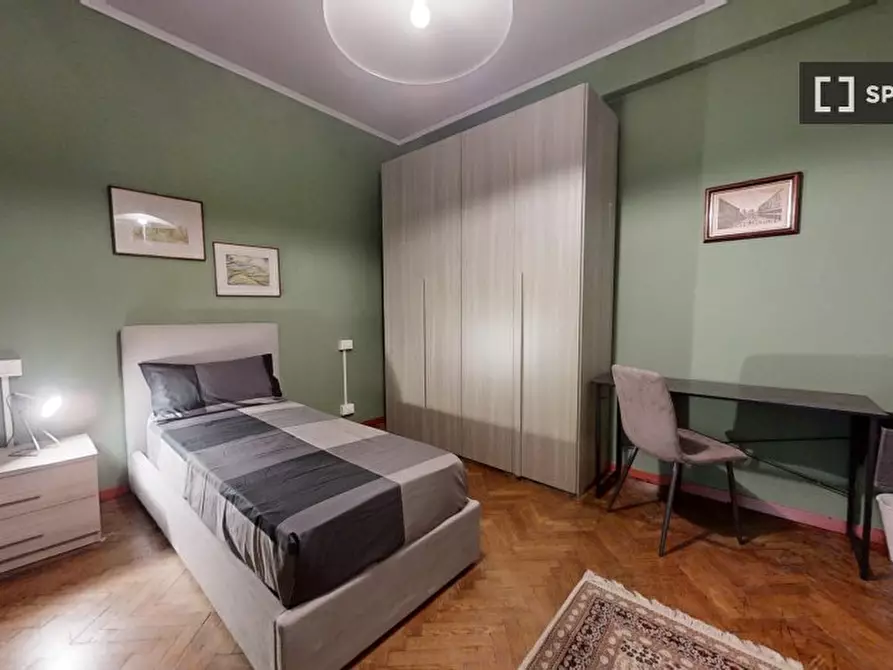 Immagine 2 di Camera condivisa in affitto  in VIA Ugo foscolo a Padova